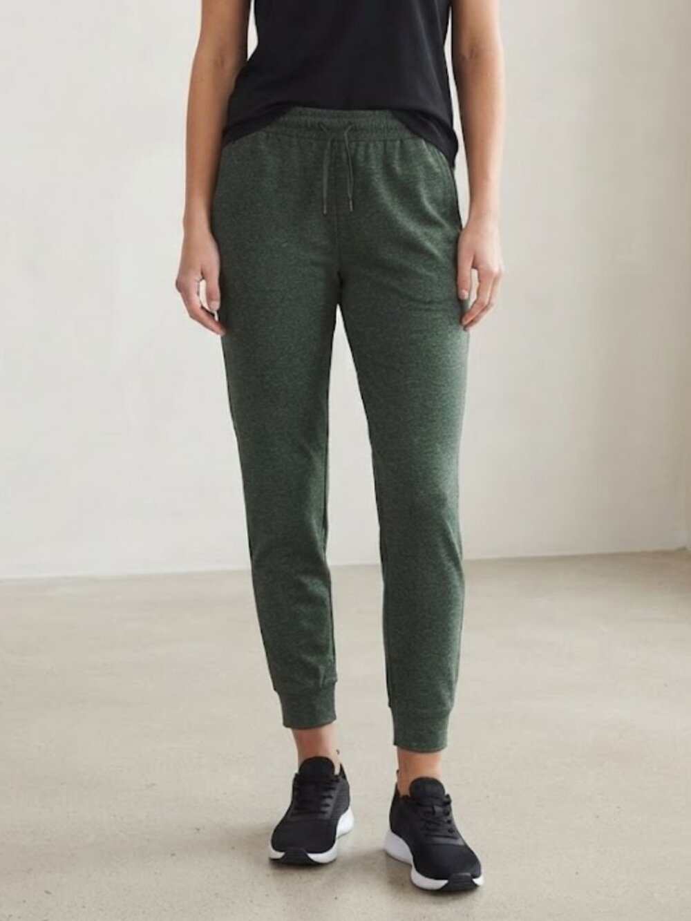 Lululemon - Soft Jersey Mid-Rise Jogger | Heathered Rainforest Green | Size 0